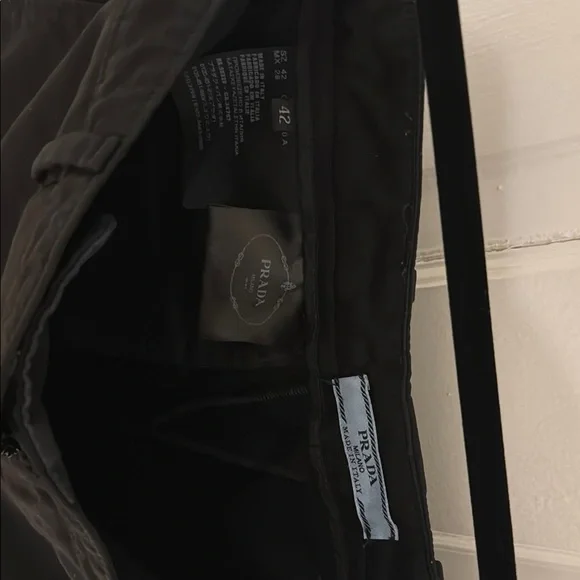 Prada Black Cargo Pants Straight-Leg - Picture 2 of 4